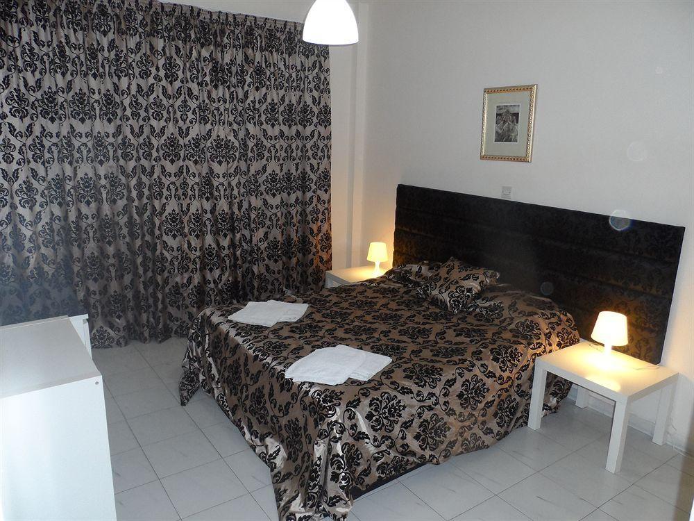 Geotanya Apartments Лимасол Екстериор снимка
