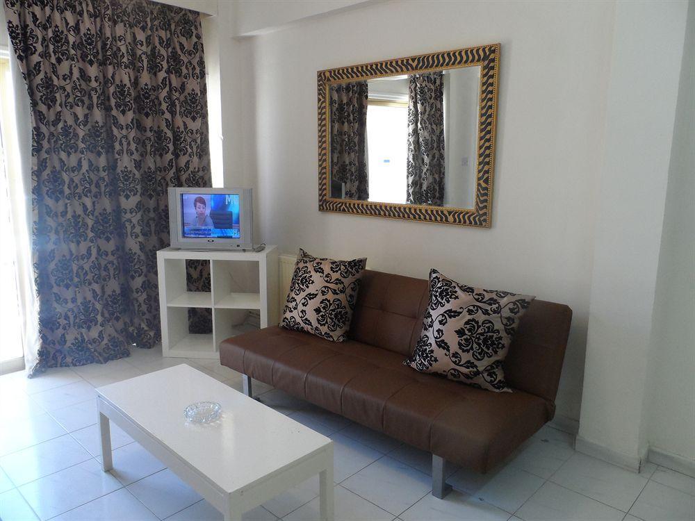 Geotanya Apartments Лимасол Екстериор снимка
