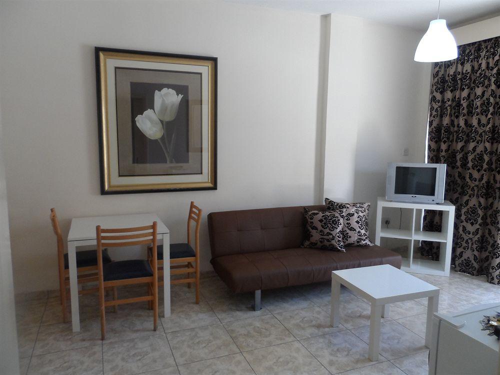 Geotanya Apartments Лимасол Екстериор снимка